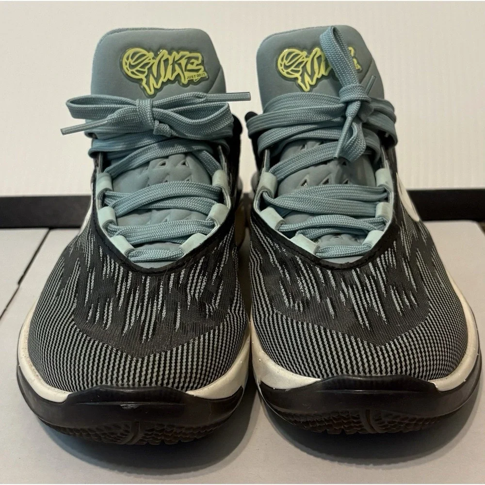 Nike Women's Air Zoom G.T. Cut 2 
